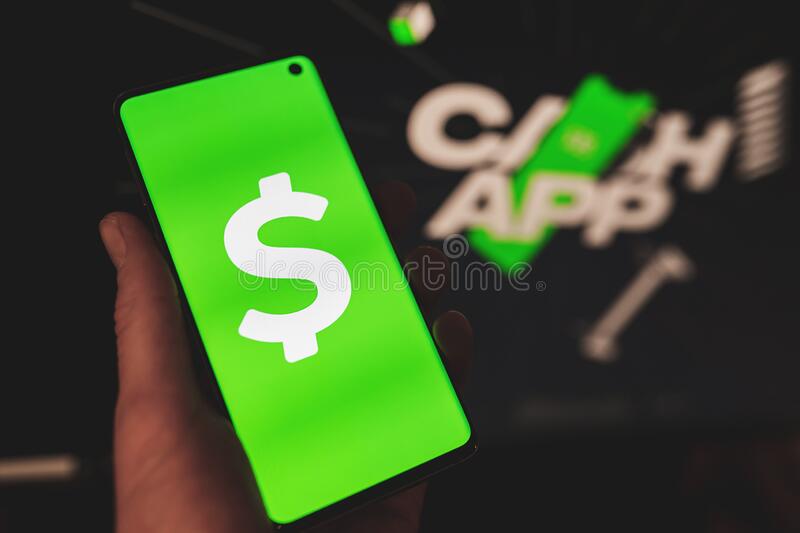 ¿En qué tienda puedo cargar mi tarjeta Cash App?